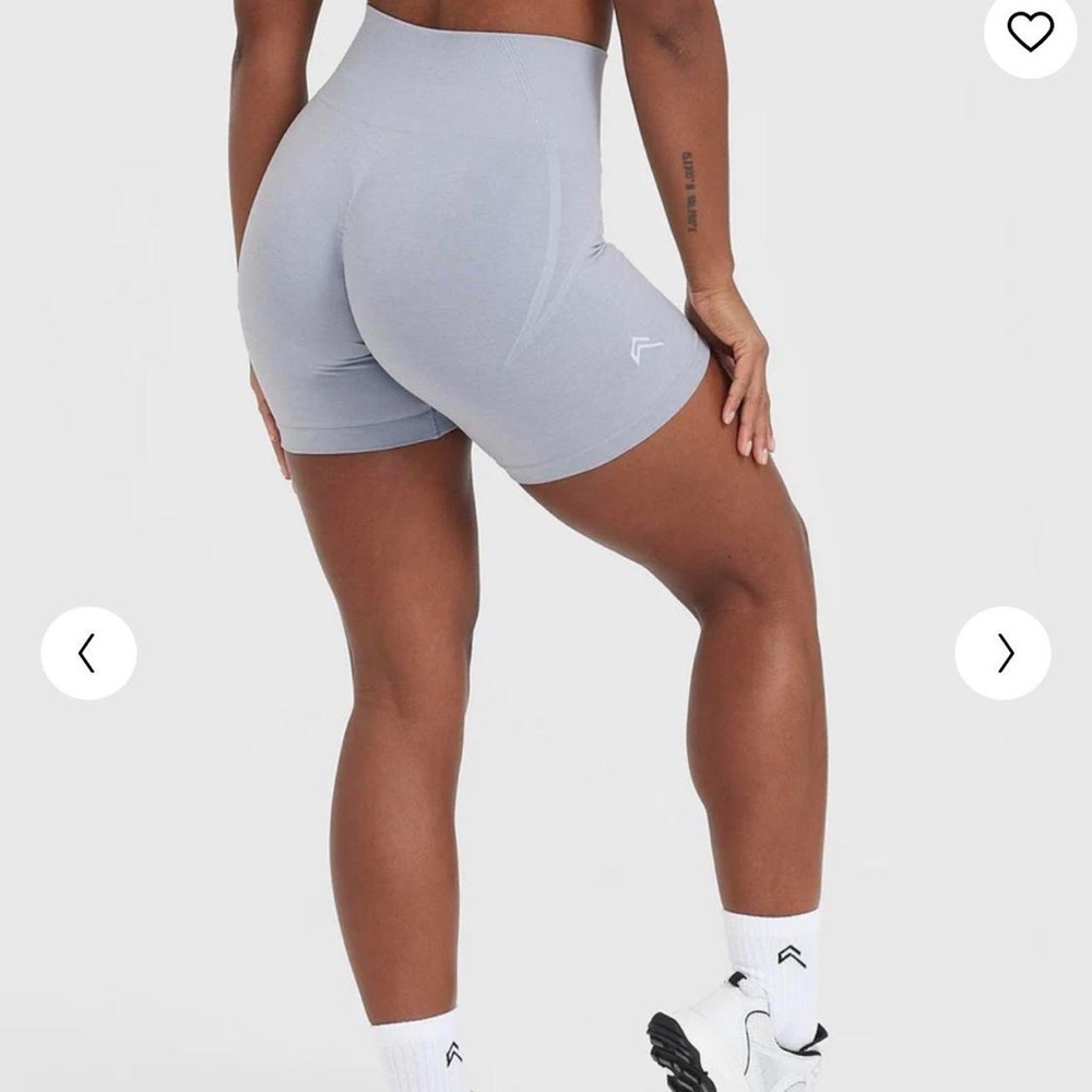 NWT Oner Active EFFORTLESS SEAMLESS SHORTS Metal Grey S or M KNITTED LOGO